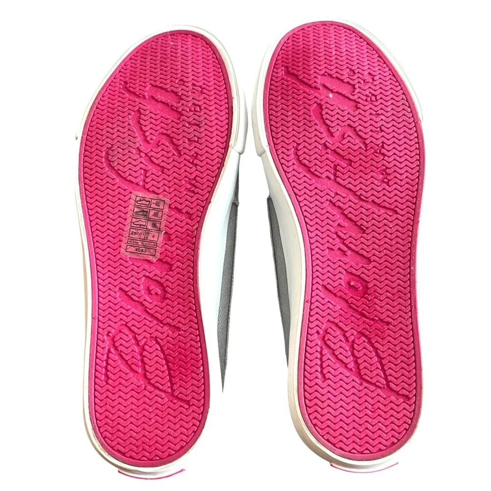Kids Blowfish MalibuGray Canvas Slip On Sneakers Shoes Size 4